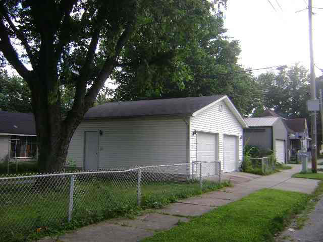 103 E Reel Ave, Vincennes, IN 47591 photo 9