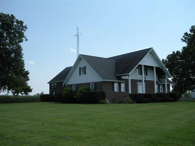 3303 W Bulldog Rd, Vincennes, IN 47591 photo 7