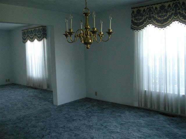 3303 W Bulldog Rd, Vincennes, IN 47591 photo 4