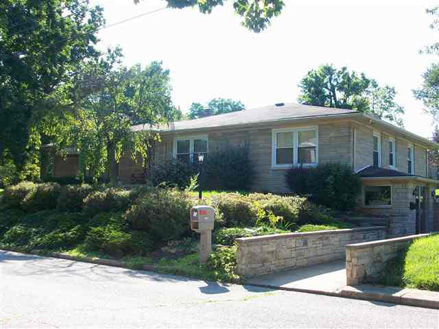 1601 Old Orchard Rd, Vincennes, IN 47591 photo 1