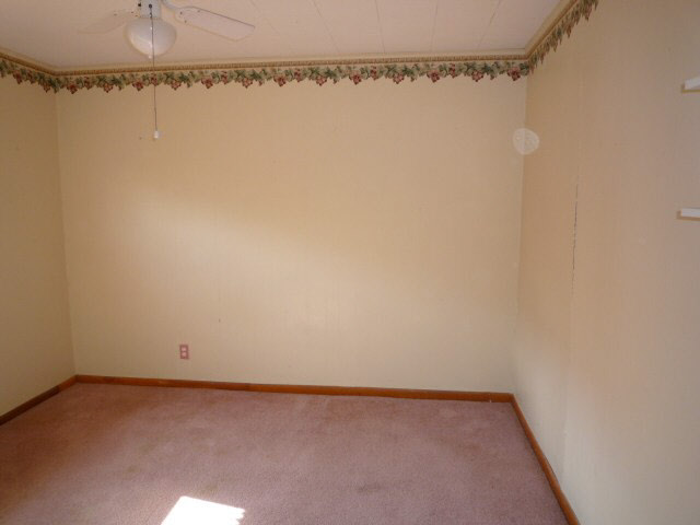 121 E 8th St, Bicknell, IN 47512 photo 8