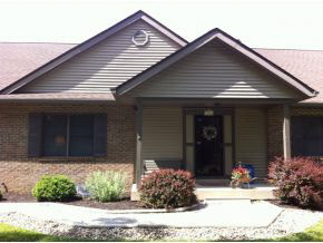 1982 W Maple Grove Rd, Bloomington, IN 47404 photo 2