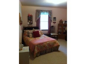 1982 W Maple Grove Rd, Bloomington, IN 47404 photo 9