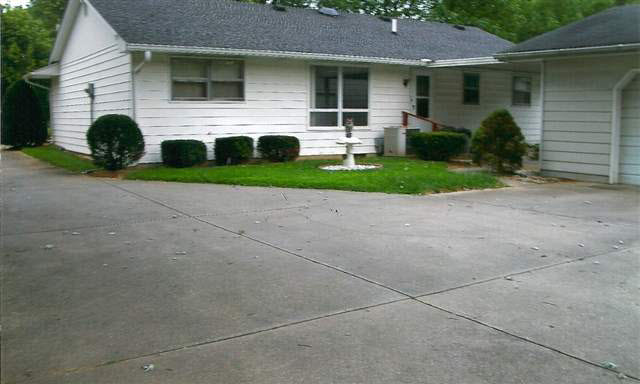 205 Lafferty Dr, Vincennes, IN 47591 photo 7