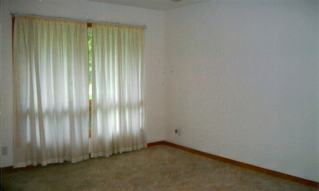 205 Lafferty Dr, Vincennes, IN 47591 photo 3