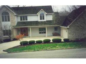 9456 Harbour Pointe Dr, Bloomington, IN 47401 photo 1