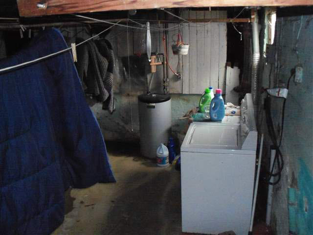 402 E 8th St, Bicknell, IN 47512 photo 9