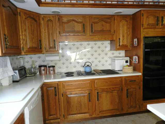 3587 E Diamond Dr, Vincennes, IN 47591 photo 8