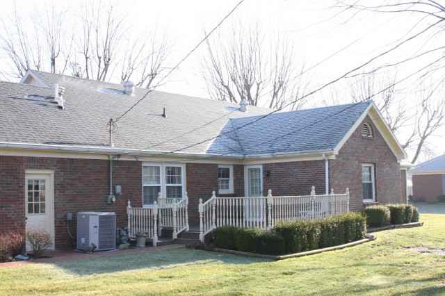 512 Mckenney Rd, Vincennes, IN 47591 photo 3