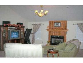 20 Easy St, Mitchell, IN 47446 photo 2