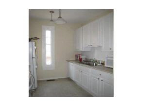 211 East 10th Street, Bloomington, IN 47408 photo 5