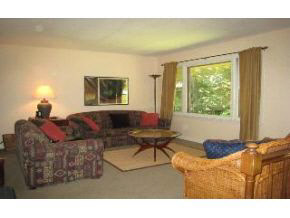 2220 East Wimbleton Lane, Bloomington, IN 47401 photo 2