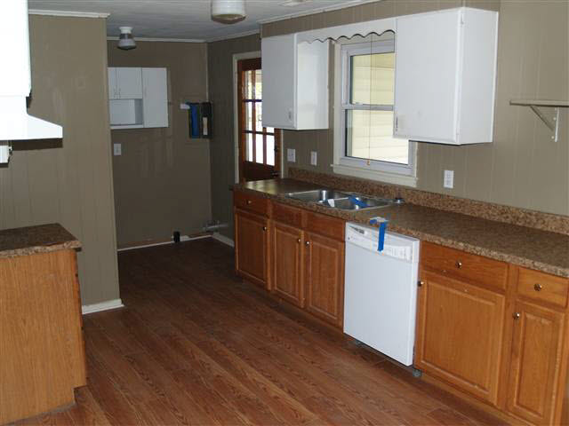 109 S Park St, Oaktown, IN 47561 photo 2