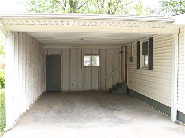109 S Park St, Oaktown, IN 47561 photo 7