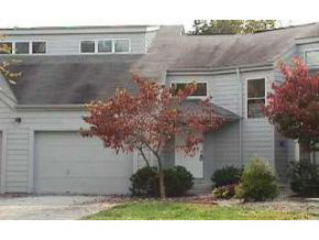 1984 Bay Pointe Dr, Bloomington, IN 47401 photo 1