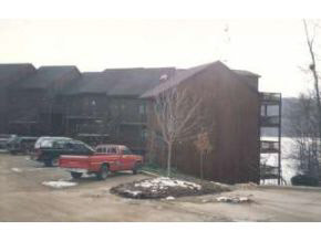 3894 Eagle Bay Dr, Bloomington, IN 47401 photo 1