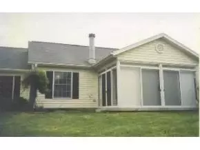 731 Pepperridge Dr, Bloomington, IN 47401 photo 1