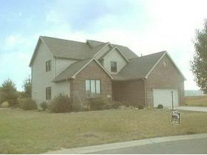 4021 Stonegate Ct, Bloomington, IN 47401 photo 1