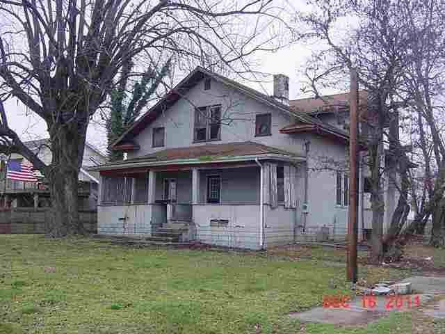 216 E 2nd, Bicknell, IN 47512 photo 2