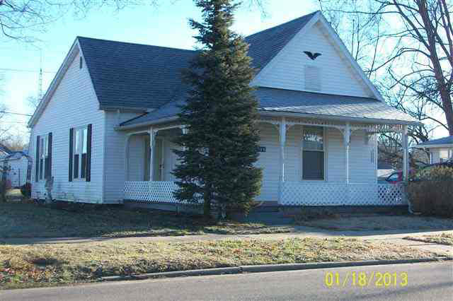 1206 State St, Vincennes, IN 47591 photo 1