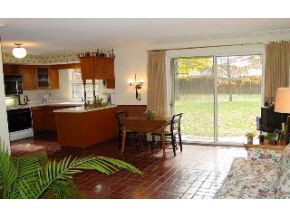 1702 Caradon Hl, Bloomington, IN 47401 photo 4