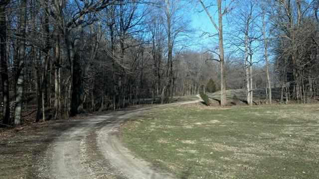 5123 E Stagecoach Rd, Vincennes, IN 47591 photo 2