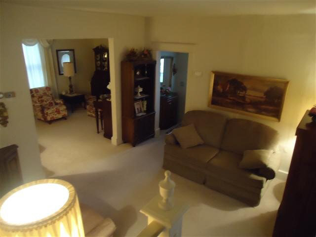 922 E Locust St, Vincennes, IN 47591 photo 3