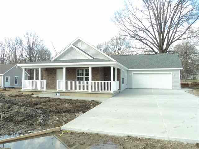 306 Liberty St, Bicknell, IN 47512 photo 1