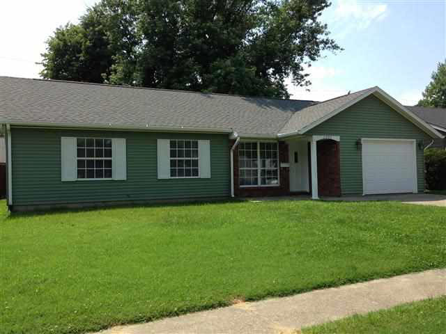 2305 Duke St, Vincennes, IN 47591 photo 1