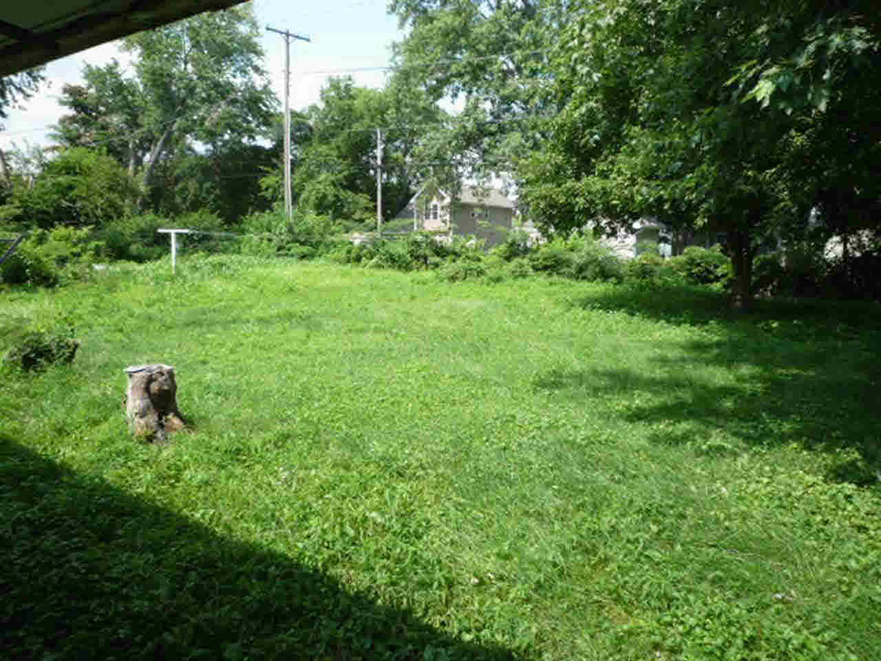 1422 Parkinson St, Vincennes, IN 47591 photo 3