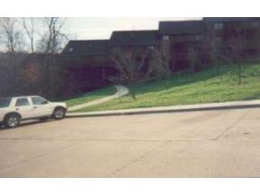 1830 Eagle Bay Dr, Bloomington, IN 47401 photo 1