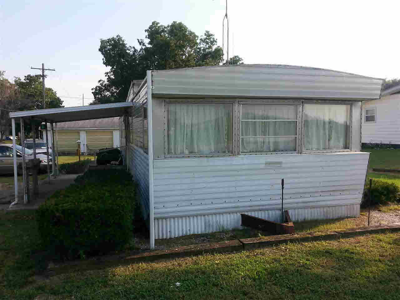 109 N 5th St, Decker, IN 47524 photo 1