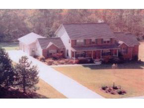 3830 Devonshire Ln, Bloomington, IN 47408 photo 1