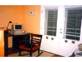 1320 University St E, Bloomington, IN 47401 photo 4