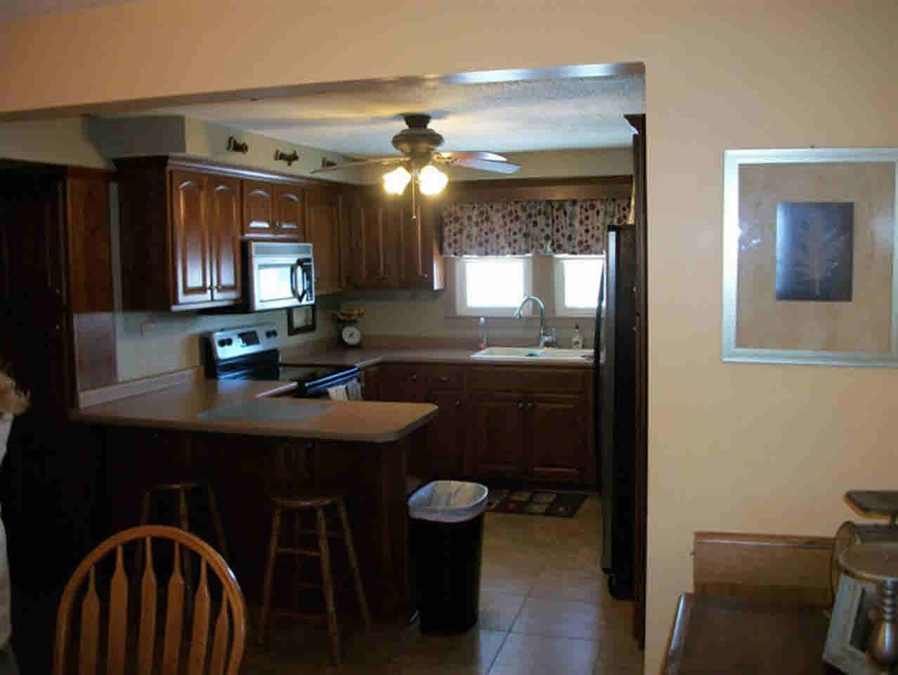 1230 N Mcclure Rd, Vincennes, IN 47591 photo 2