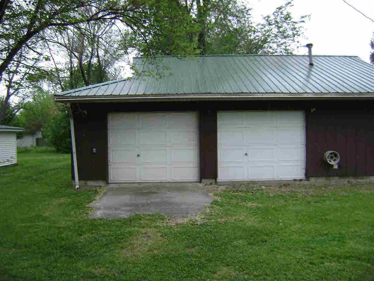 701 S Main, Bicknell, IN 47512 photo 2