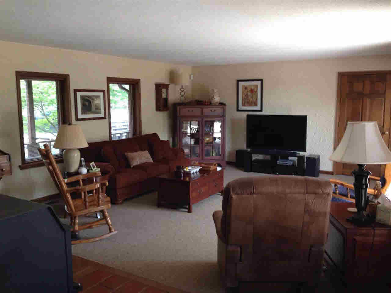1080 N Vista Dr, Vincennes, IN 47591 photo 2