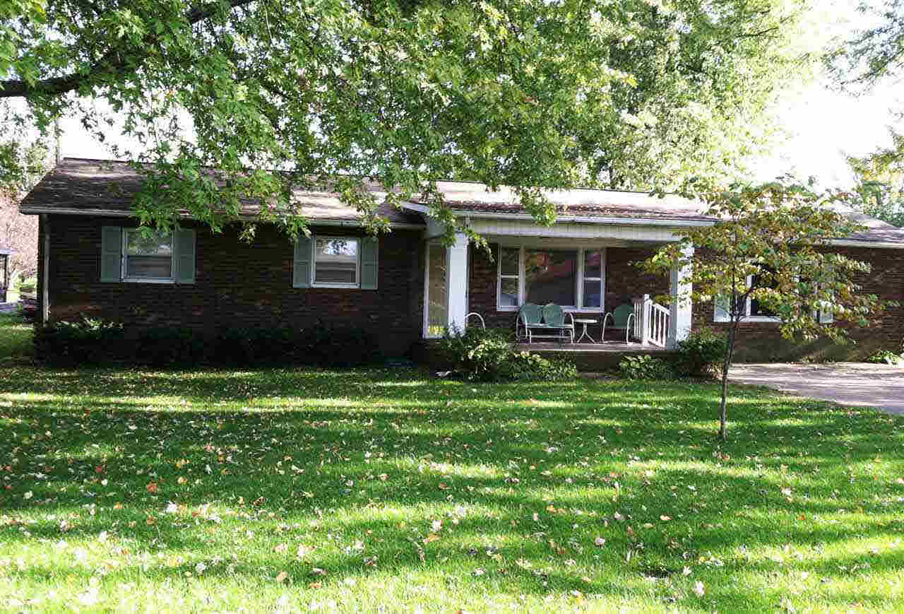 307 Eastgate Dr, Vincennes, IN 47591 photo 1