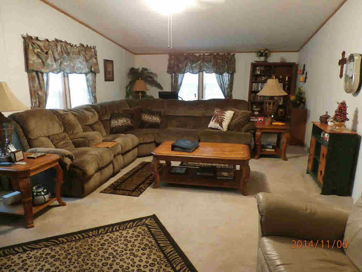 332 White River Ave, Bicknell, IN 47512 photo 8