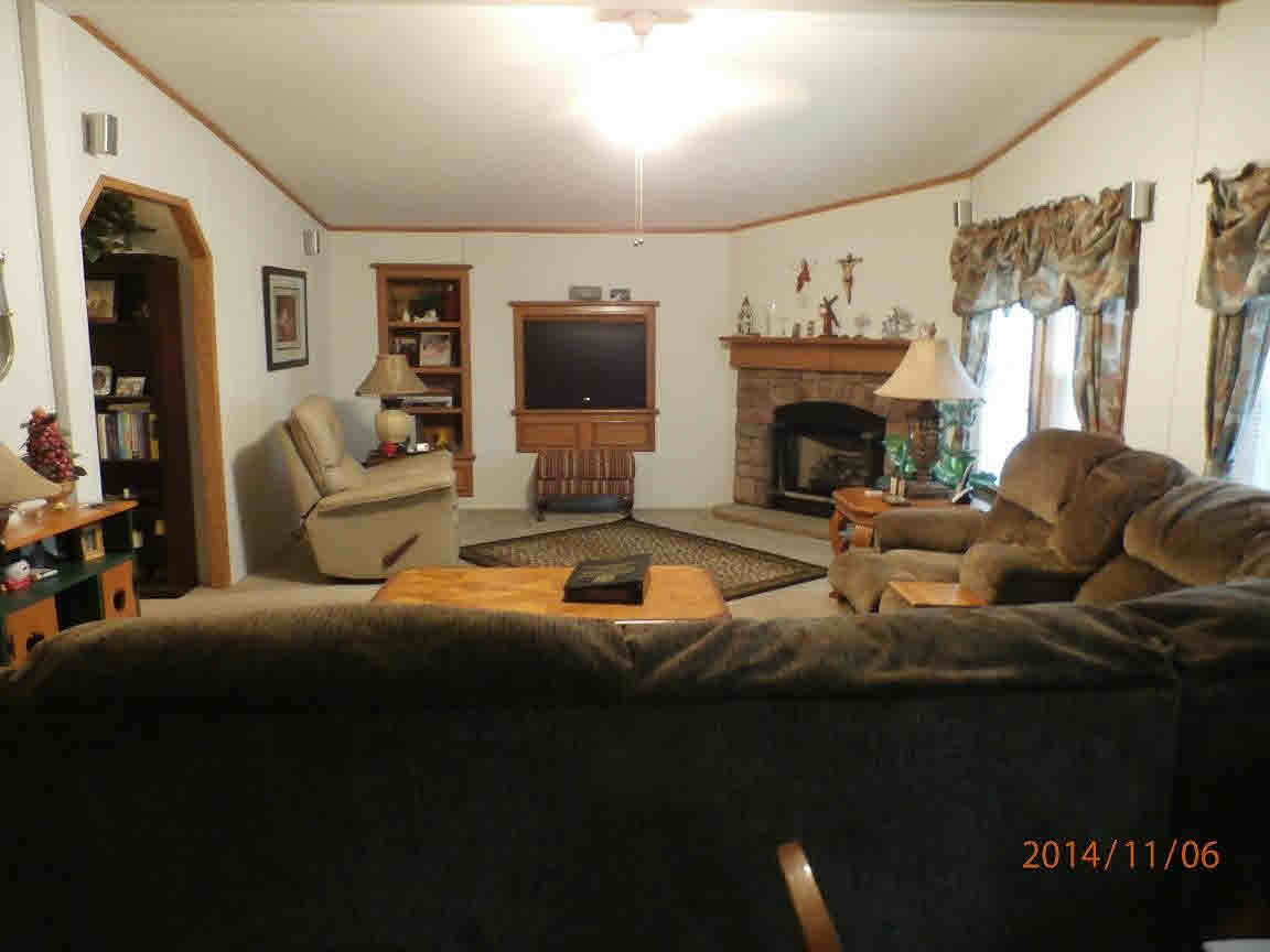 332 White River Ave, Bicknell, IN 47512 photo 9