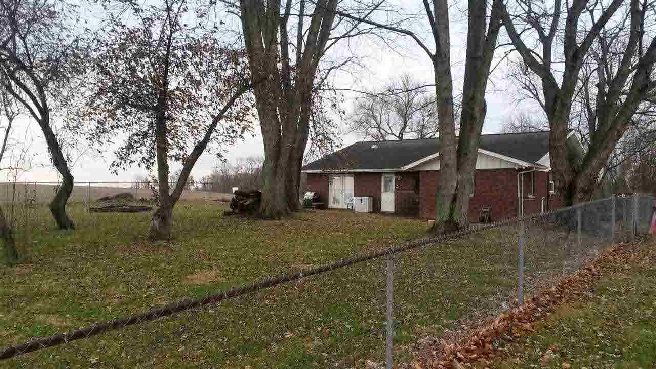 9320 E Sr 67, Bruceville, IN 47516 photo 2