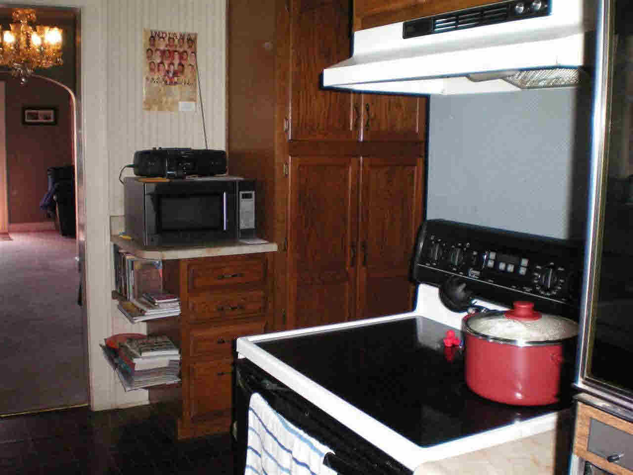 1308 N 12th St, Vincennes, IN 47591 photo 2
