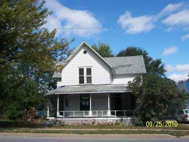 209 E Main St, Butler, IN 46721 photo 1