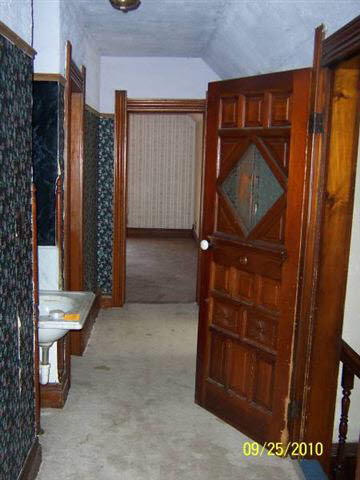 209 E Main St, Butler, IN 46721 photo 6