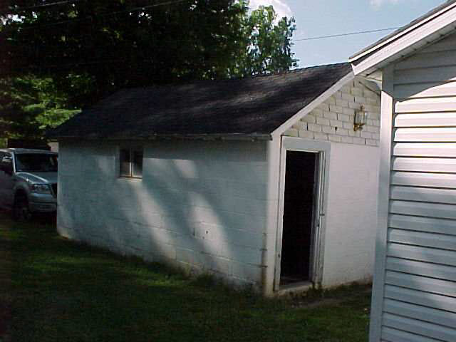 409 N High St, Lagrange, IN 46761 photo 17