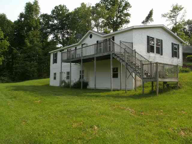 4240 E 250 N, Lagrange, IN 46761 photo 2