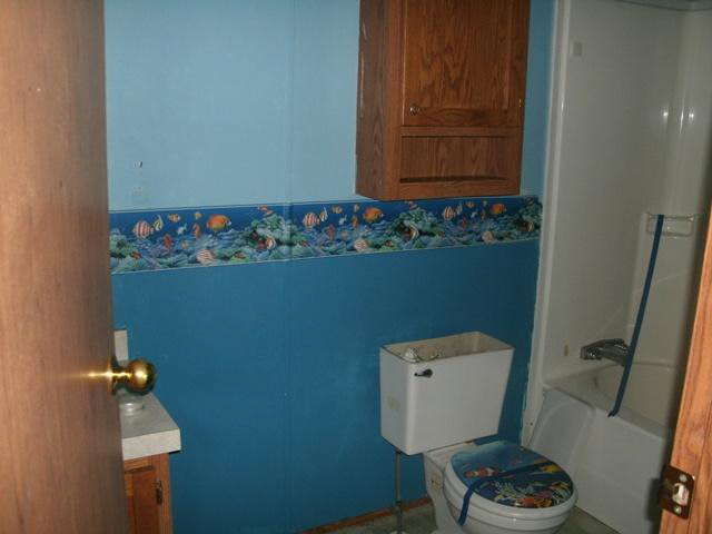 4240 E 250 N, Lagrange, IN 46761 photo 12