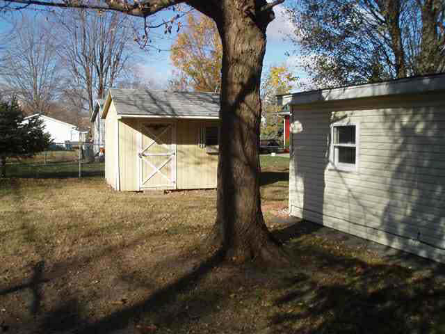520 E Michigan, Lagrange, IN 46761 photo 4