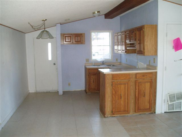 520 E Michigan, Lagrange, IN 46761 photo 5