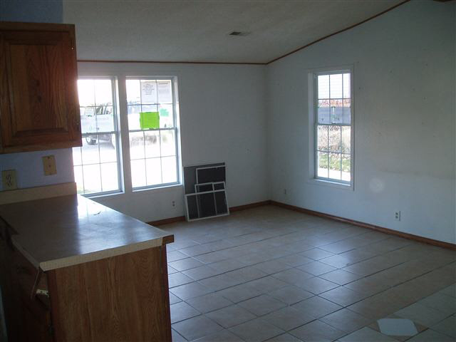 520 E Michigan, Lagrange, IN 46761 photo 7